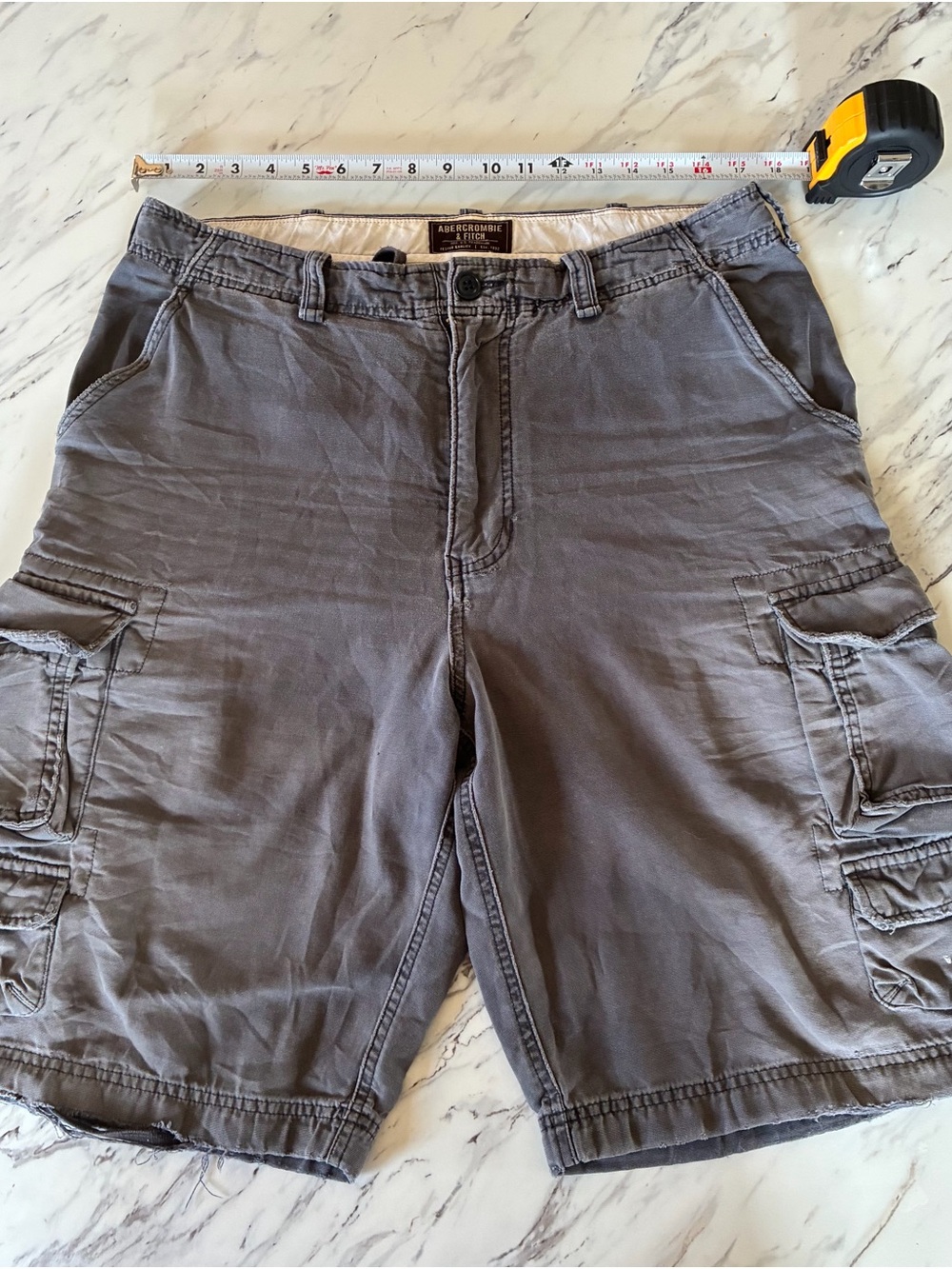 Abercrombie & Fitch Men's Cargo Shorts 33 Distressed Heavyweight Grey Gorpcore